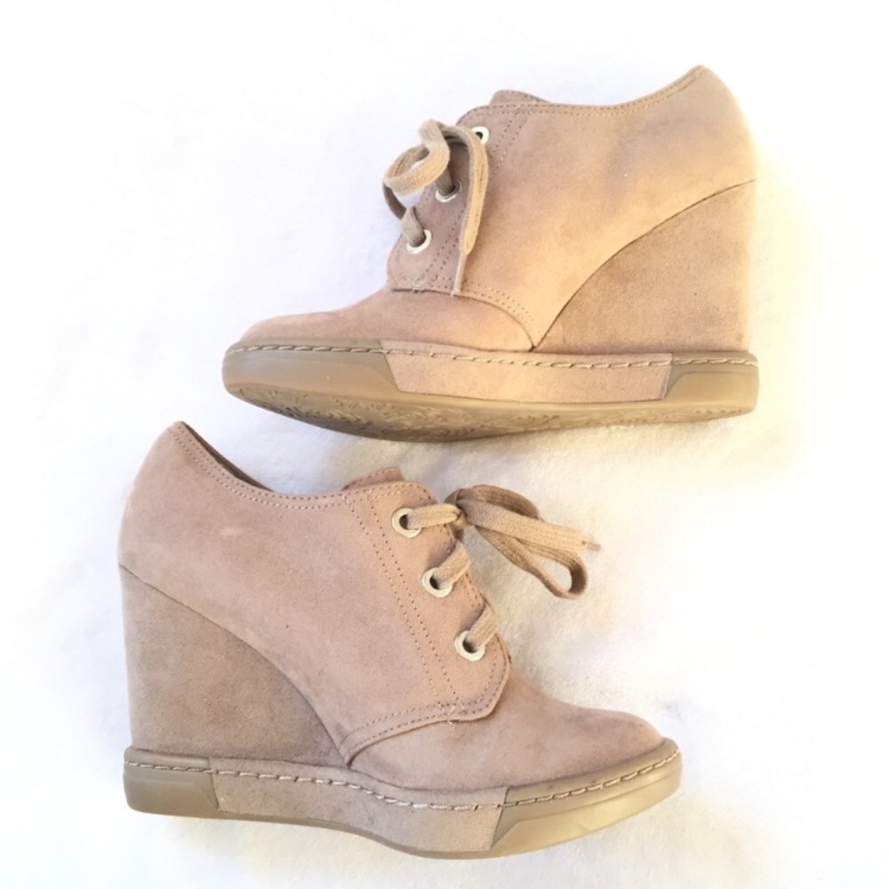 Carlos Santana Collins Wedge Sneakers Taupe